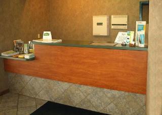 Rodeway & Near Outlet Mall -